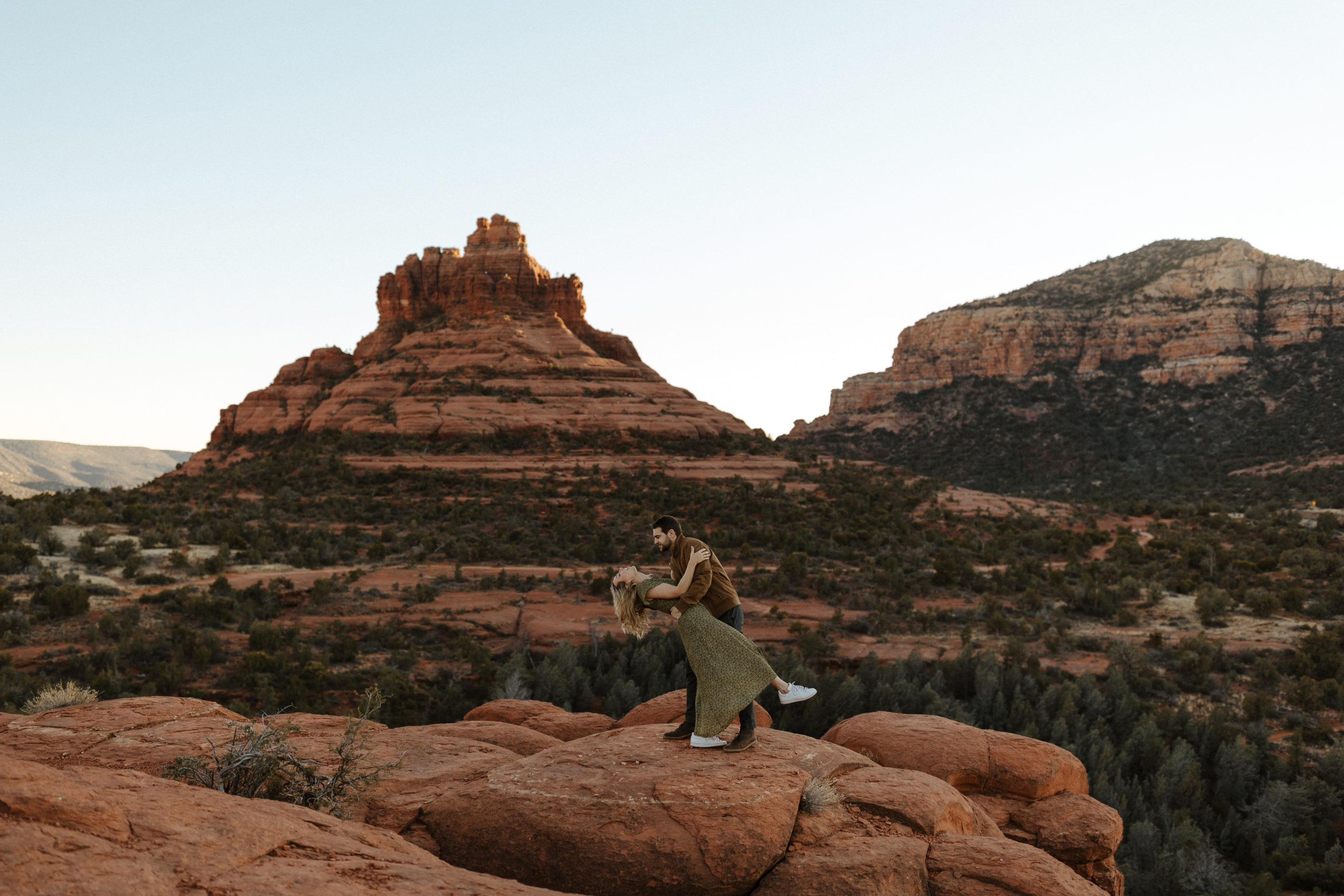 What To Wear To Your Engagement Session | Arizona Wedding Photographer