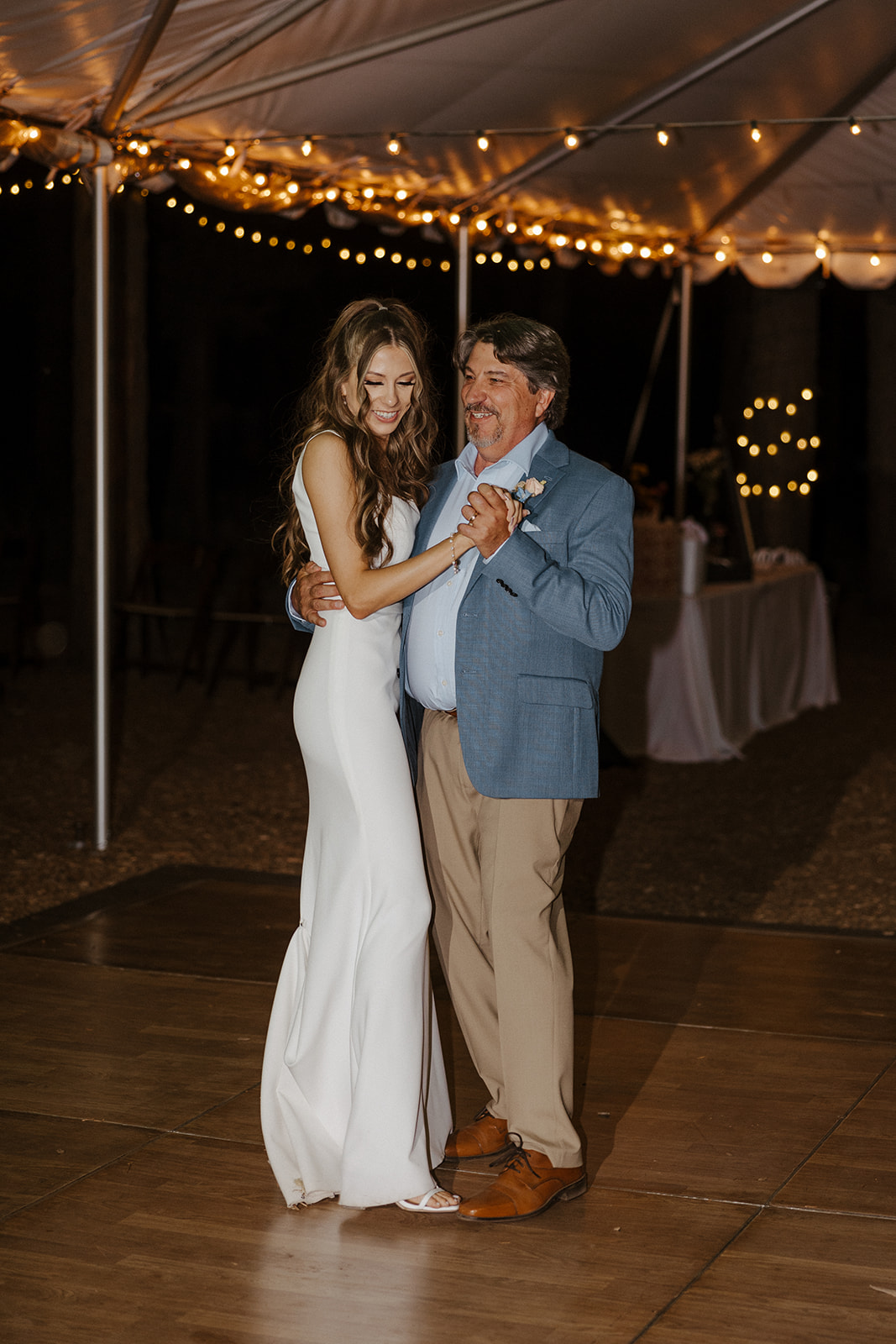 bride and father first dance 