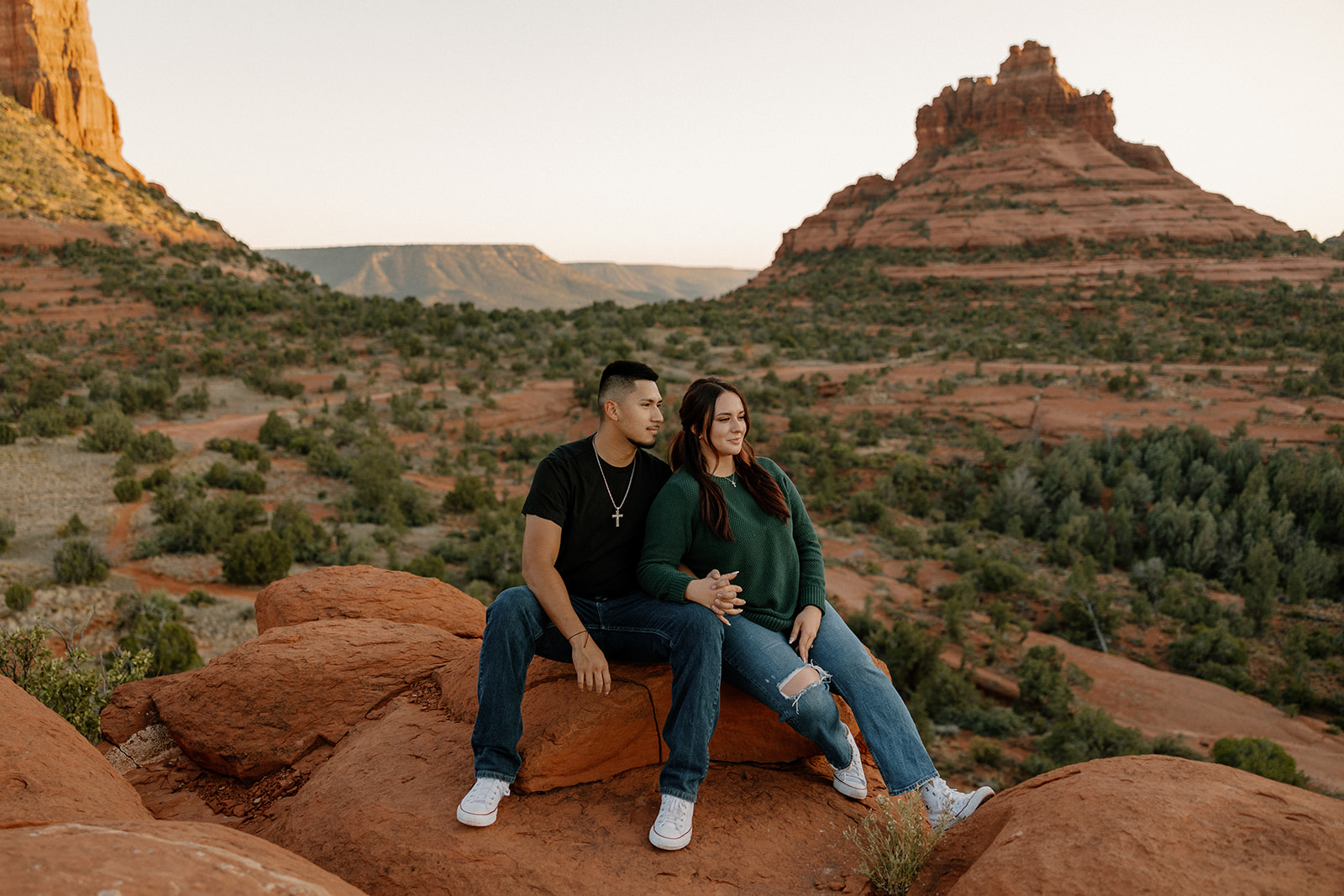 Dreamy Arizona engagement photoshoot location with the mountains in the backdrop 