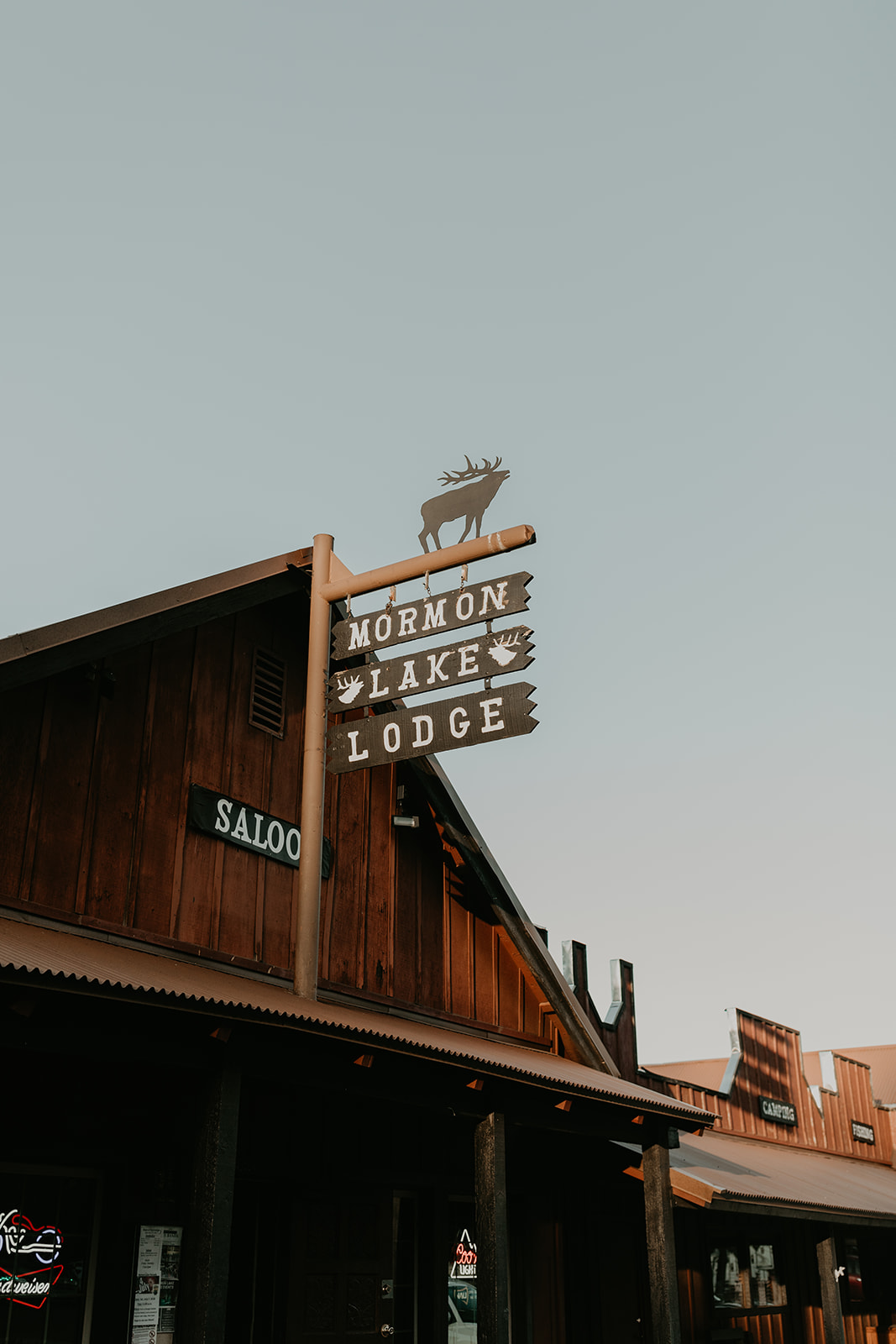 beautiful Mormon Lake Lodge Wedding venue in Arizona