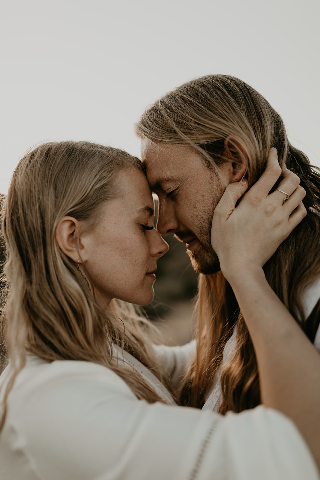 beautiful couple pose together in the Arizona desert