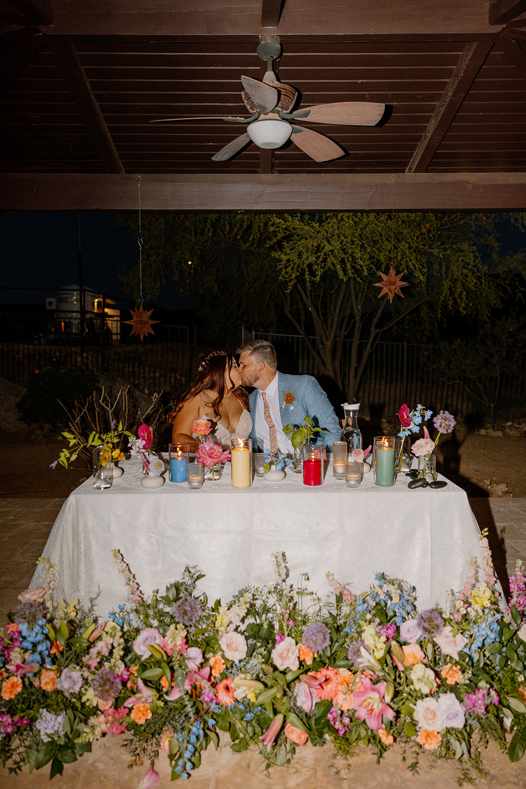 candid wedding reception photos of a backyard Arizona wedding 