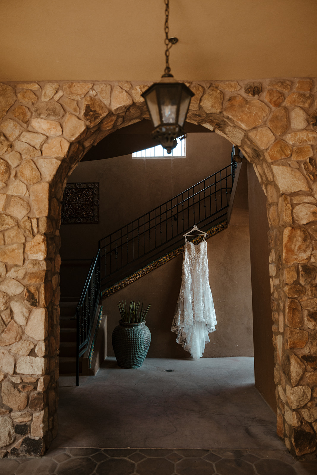 documentary style wedding photos from a dreamy AZ wedding day