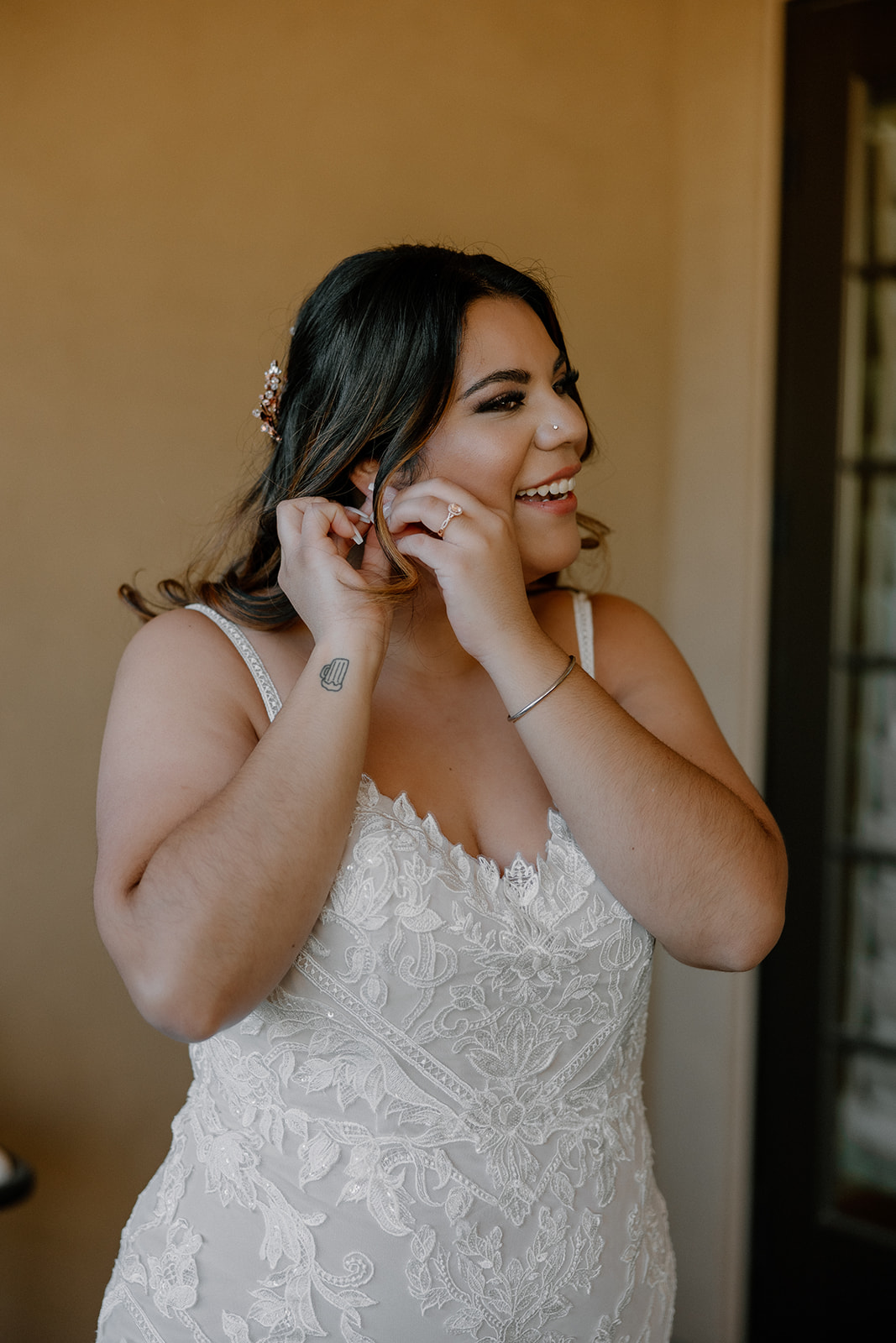 documentary style wedding photos from a dreamy AZ wedding day