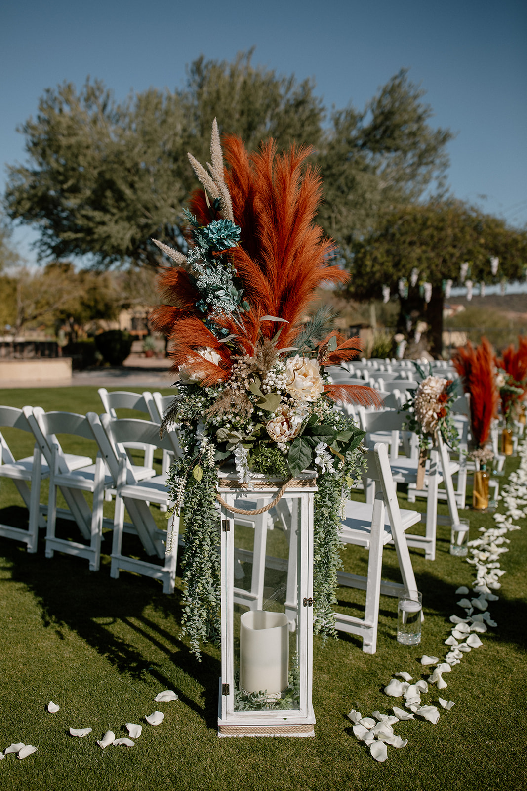 documentary style wedding reception photos from a dreamy wedding reception