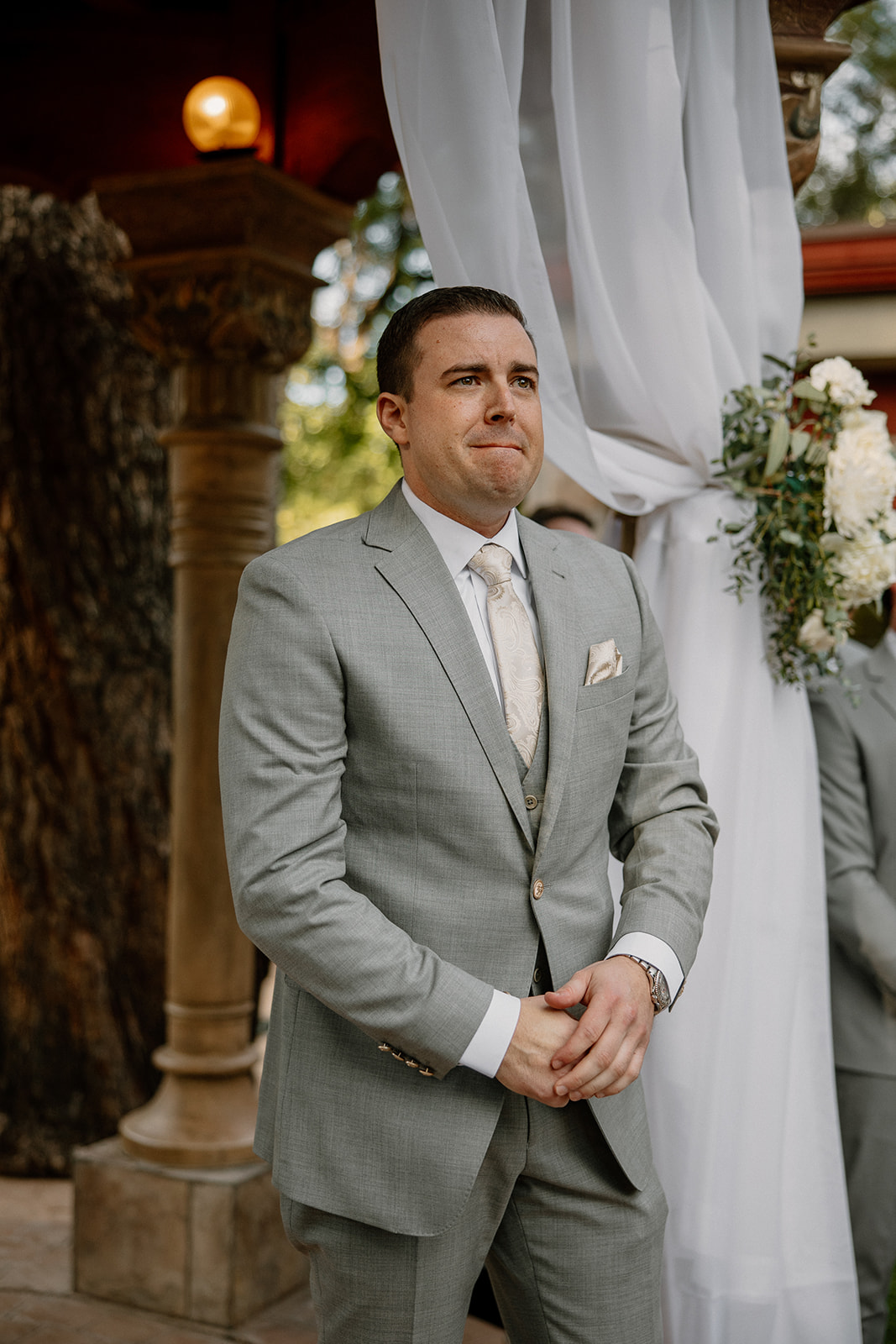 beautiful candid wedding photography from an Arizona wedding day